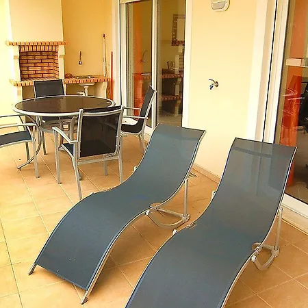 Condominio Vale Serves *