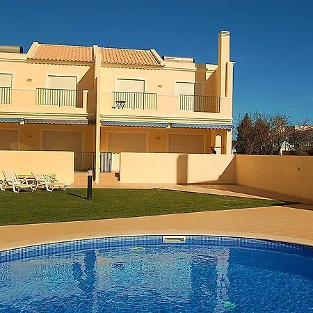 Condominio Vale Serves